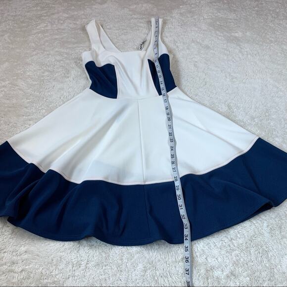 Mystic white and blue fit and flare skater dress, size small - Picture 4 of 8